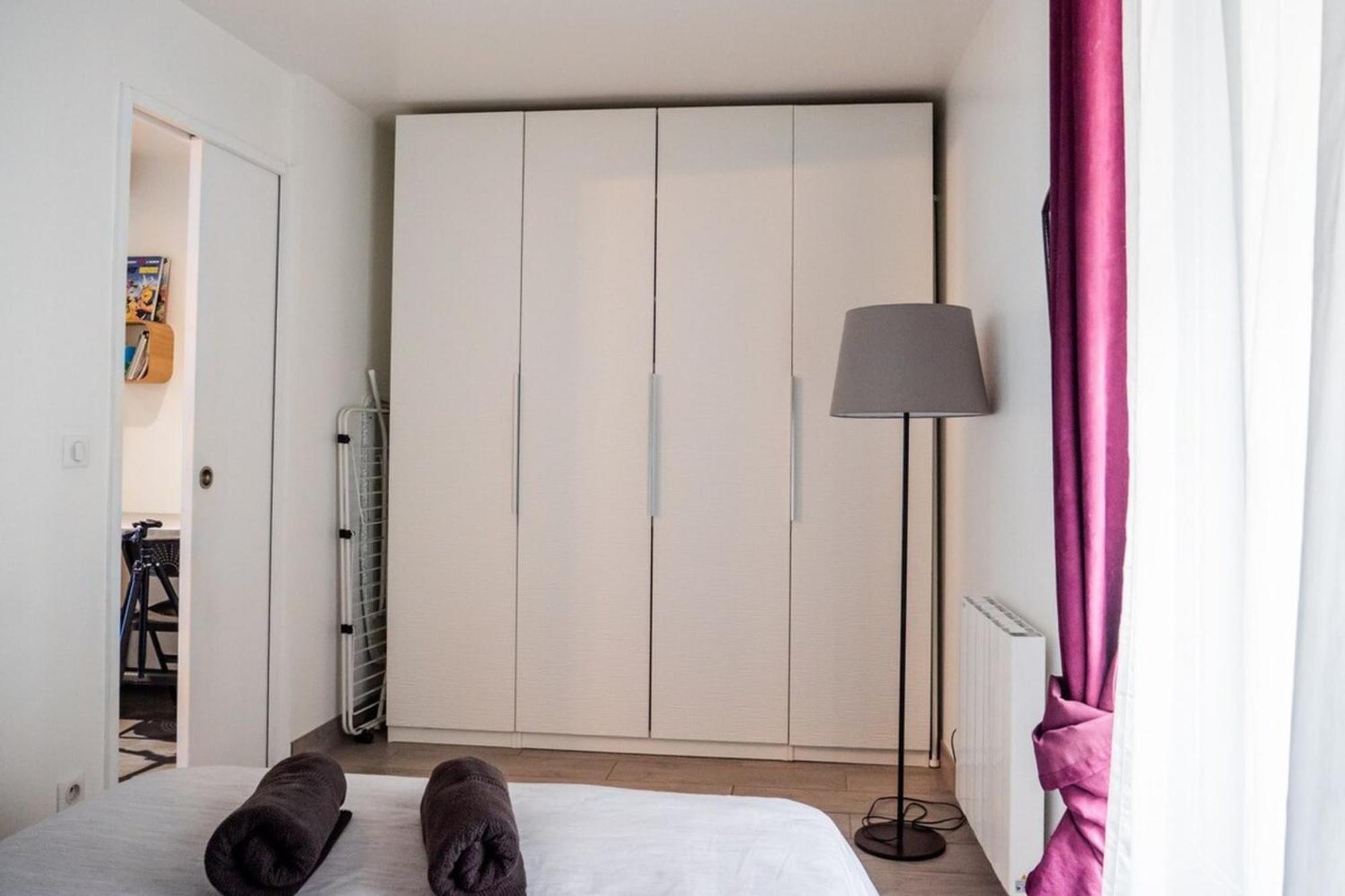 Le Jardinet - With Office In The City Center! كاستيلنو-لو-ليه المظهر الخارجي الصورة