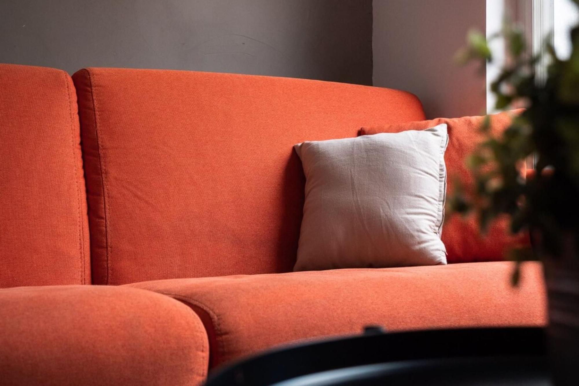 Le Jardinet - With Office In The City Center! كاستيلنو-لو-ليه المظهر الخارجي الصورة