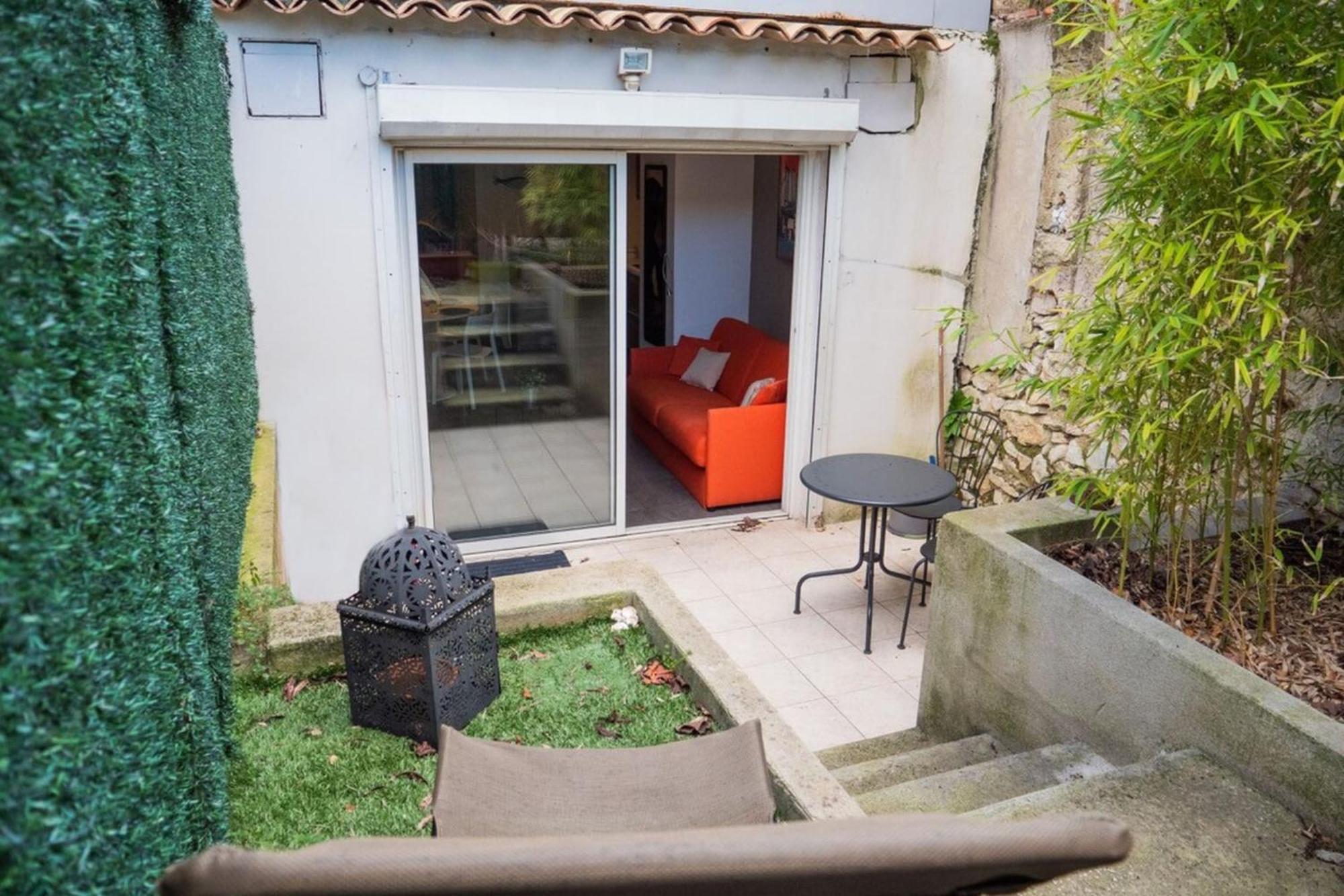Le Jardinet - With Office In The City Center! كاستيلنو-لو-ليه المظهر الخارجي الصورة